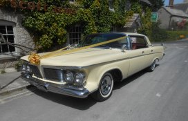 1962 Imperial Le Baron Saloon, available to hire from Superwed Cars